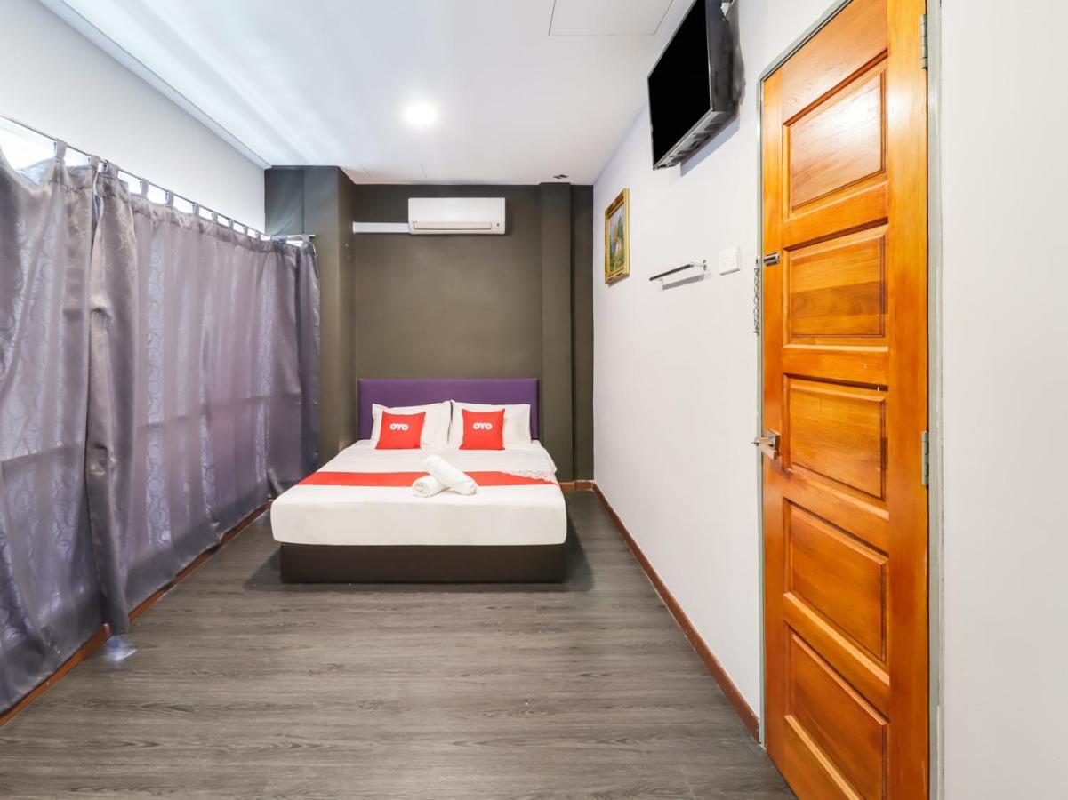 Oyo 89381 Moonnight Hotel Batu Caves Zewnętrze zdjęcie